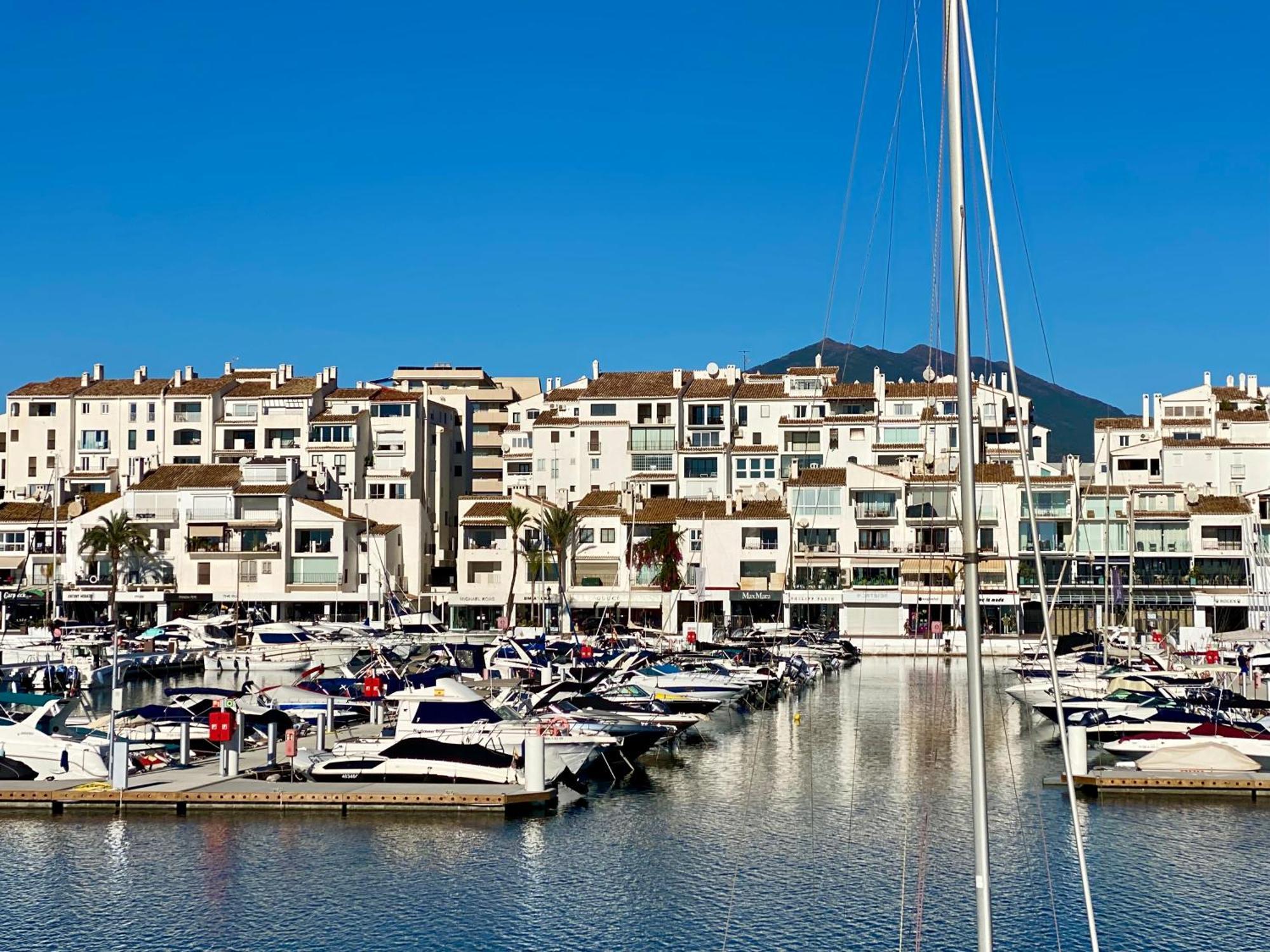 Luxury Puerto Banus Penthouse With Parking & Wi-Fi Διαμέρισμα Μαρμπέλλα Εξωτερικό φωτογραφία
